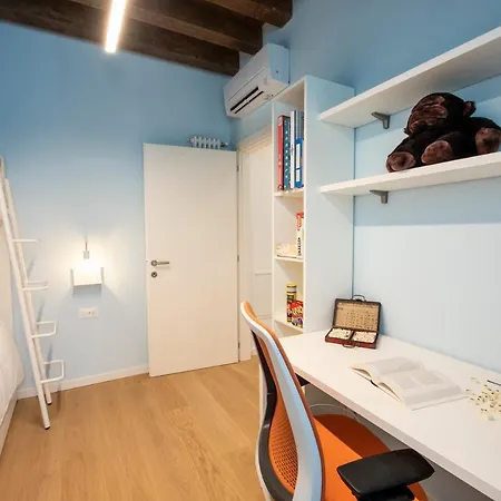 Gallo 1915, Luxurious With Garden And Villa *