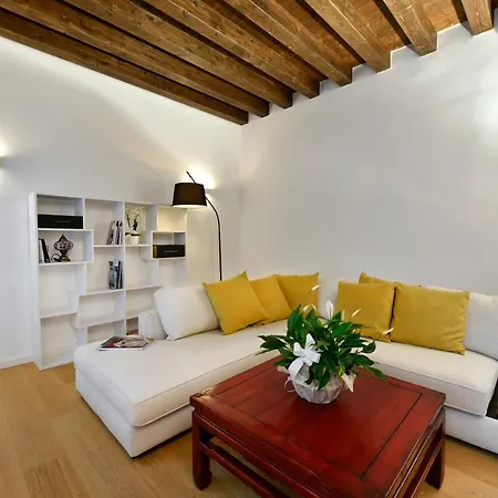 Gallo 1915, Luxurious With Garden And Villa *