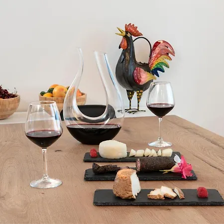 Gallo 1915, Luxurious With Garden And