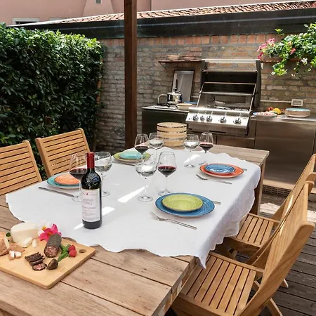 Villa Gallo 1915, Luxurious With Garden And Venedig-Lido