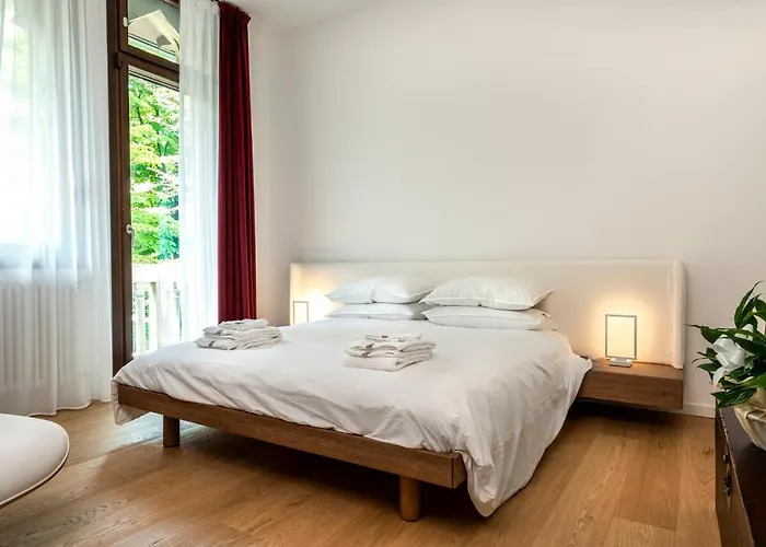 Вилла Gallo 1915, Luxurious With Garden And