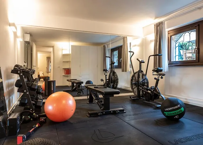 Вилла Gallo 1915, Luxurious With Garden And