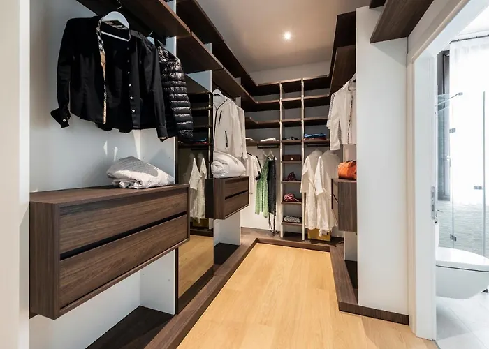 Gallo 1915, Luxurious With Garden And